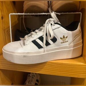 Adidas Bonega Forum — platform